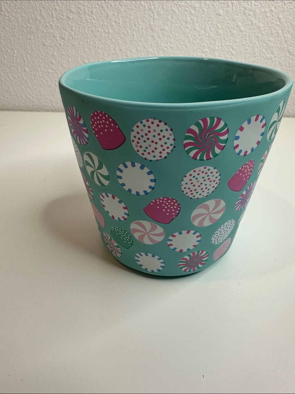 Turquoise Candy Pattern Ceramic Mug - Picture 2 of 10